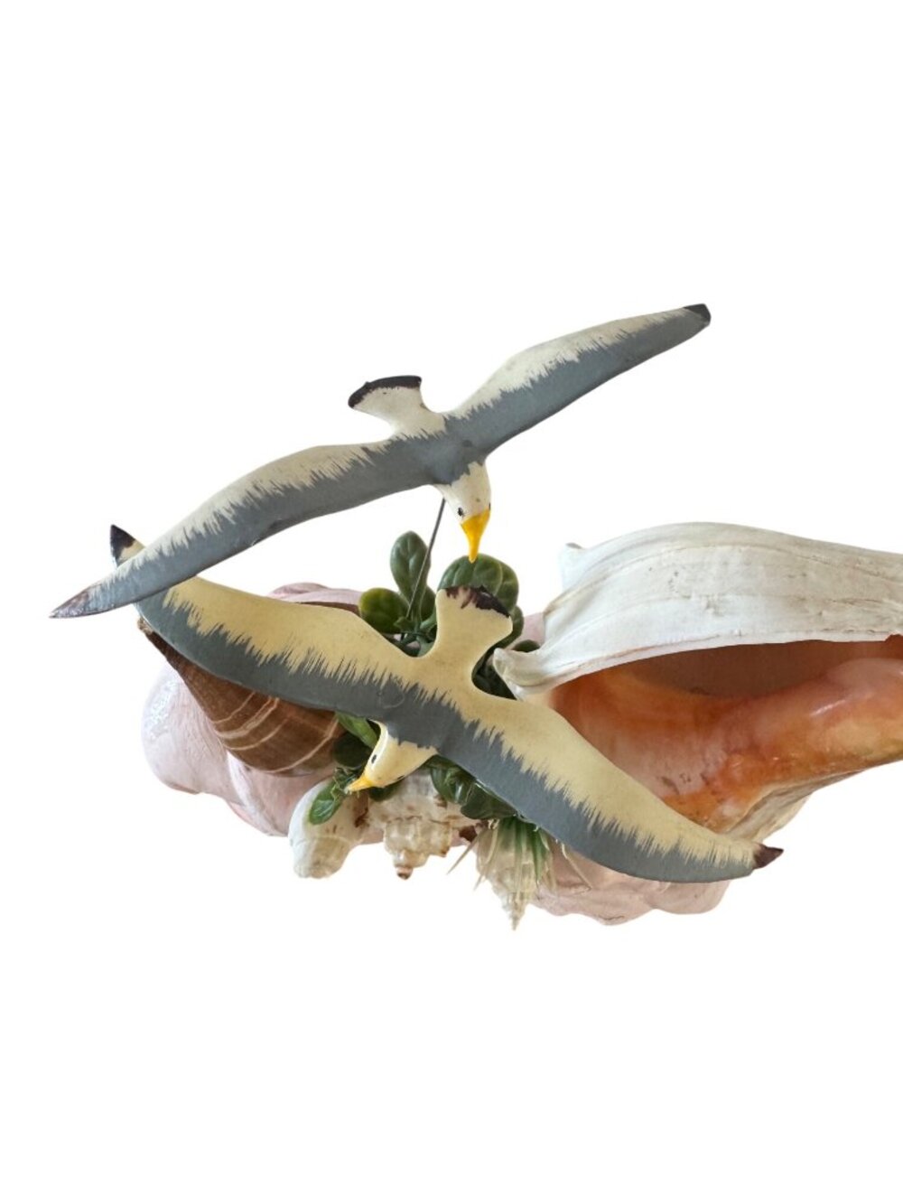 Decorative Seagull & Shell Coastal Home Decor Centerpiece Ocean Theme Figurine - Picture 3 of 7